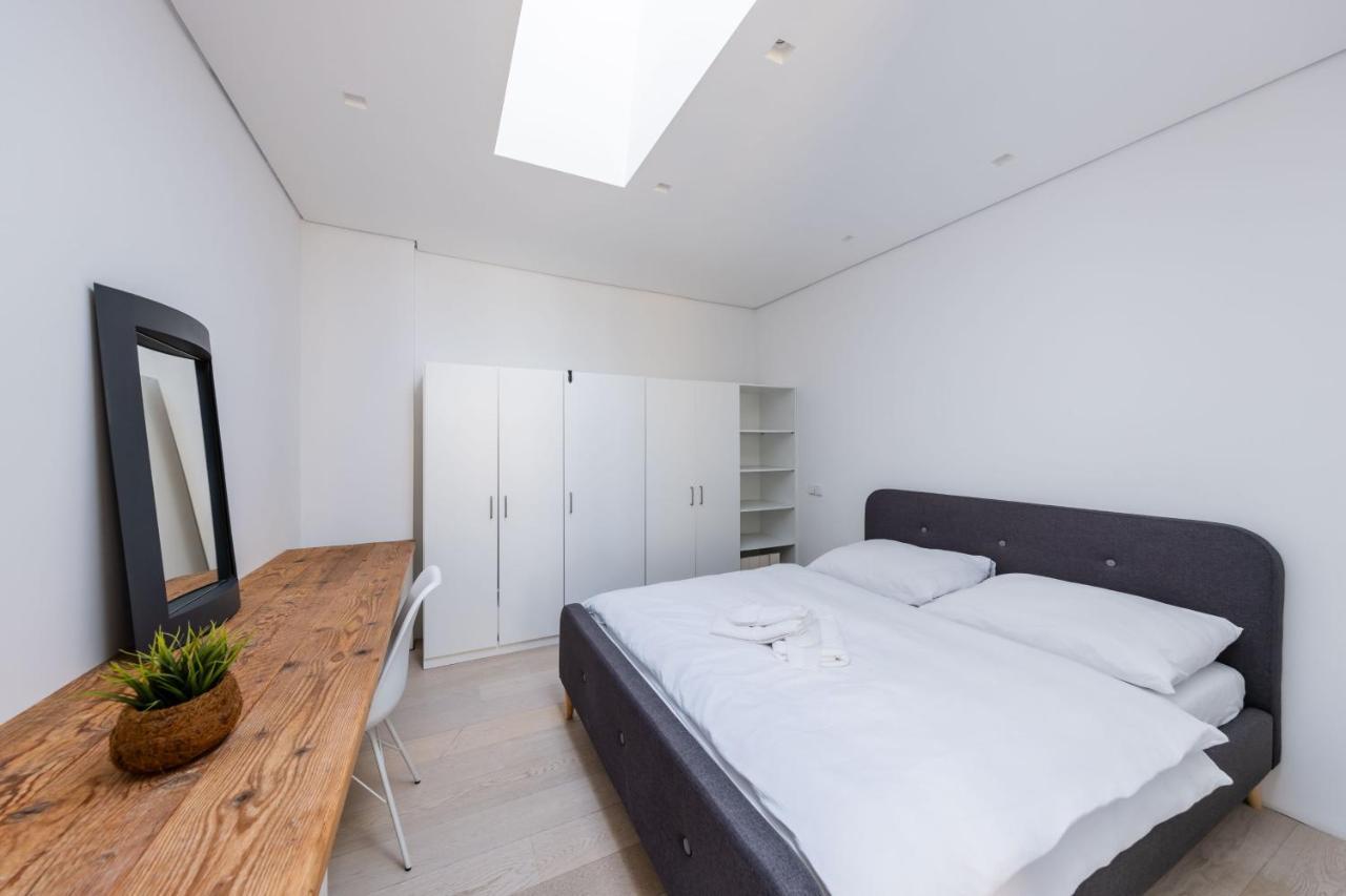 Boheme Apartments Charle'S Square Прага Экстерьер фото